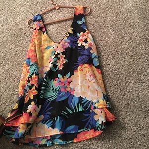 Beautiful flower patterned top